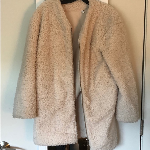 teddy bear coat uniqlo